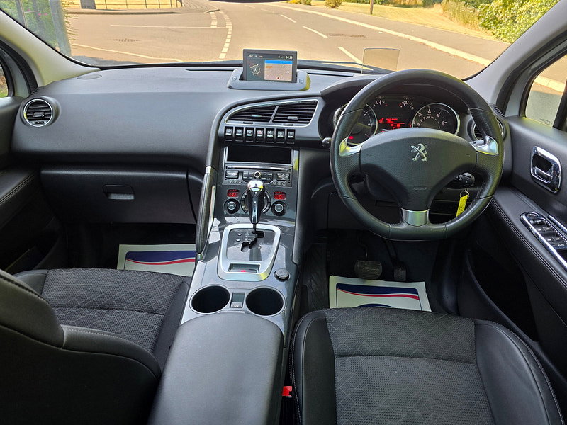 Peugeot 3008 2.0 HDi Allure SUV 5dr Diesel Auto Euro 5 (163 ps)