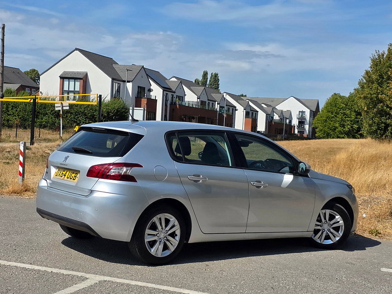 Peugeot 308 1.6 HDi Active Hatchback 5dr Diesel Manual Euro 5 (92 ps)