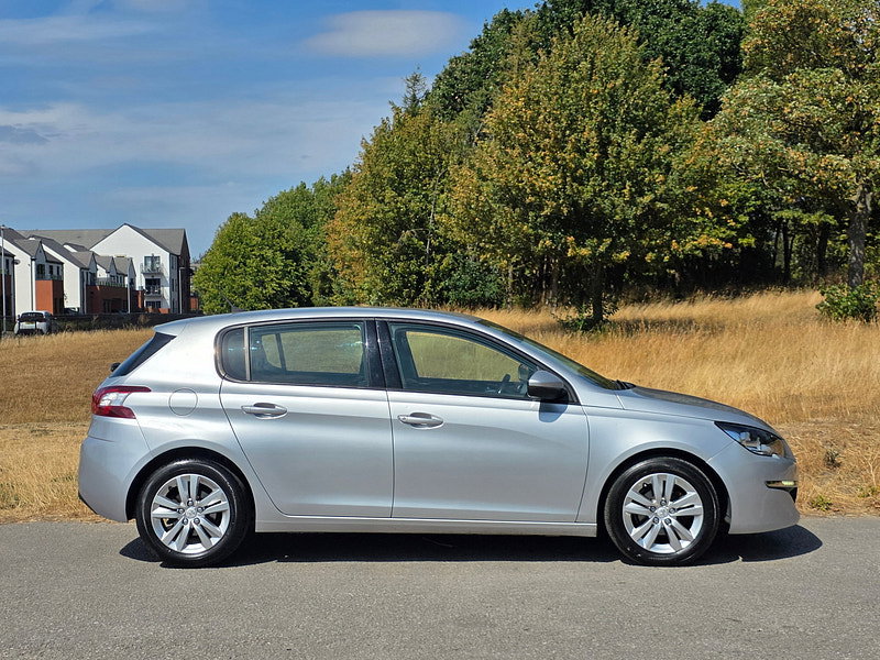 Peugeot 308 1.6 HDi Active Hatchback 5dr Diesel Manual Euro 5 (92 ps)