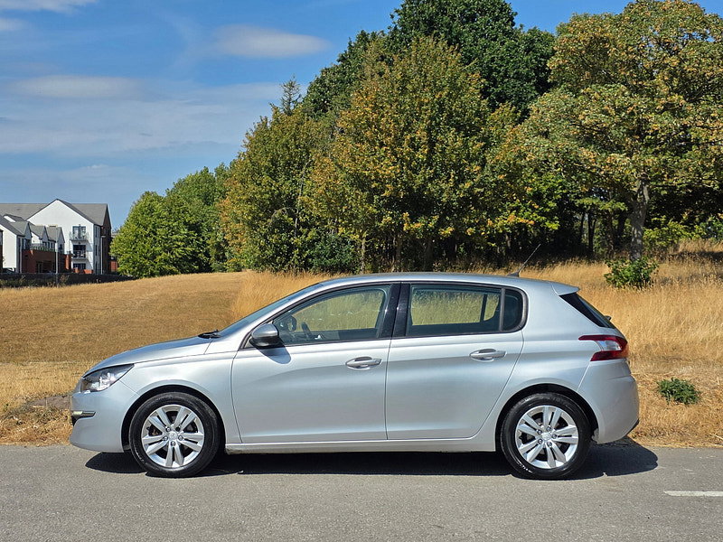 Peugeot 308 1.6 HDi Active Hatchback 5dr Diesel Manual Euro 5 (92 ps)