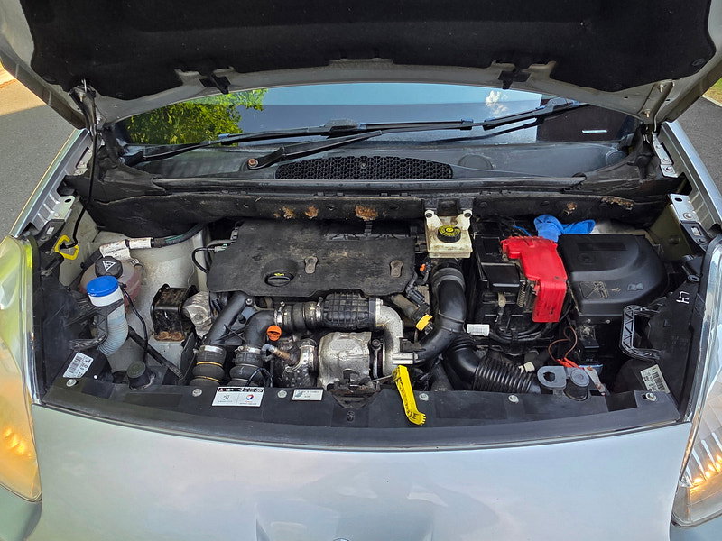 Peugeot Partner Tepee 1.6 HDi Tepee S MPV 5dr Diesel Manual (139 g/km, 92 bhp)