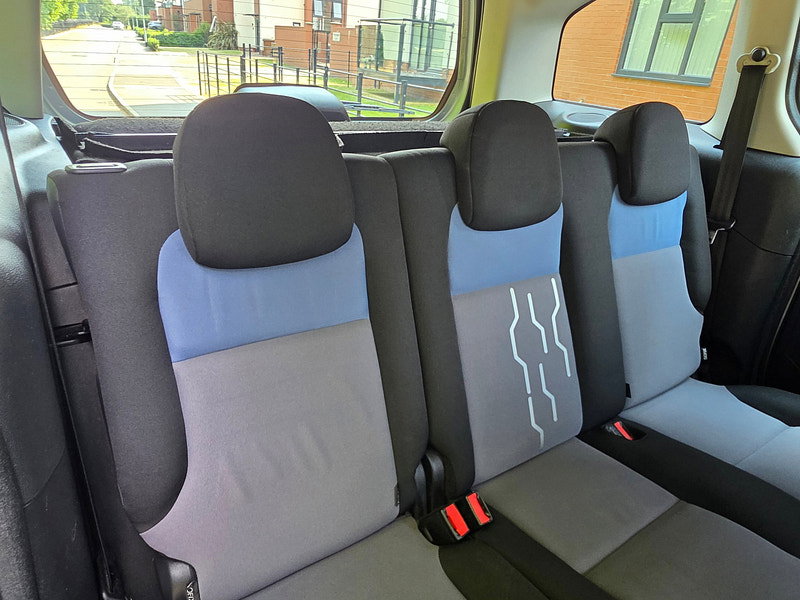 Peugeot Partner Tepee 1.6 HDi Tepee S MPV 5dr Diesel Manual (139 g/km, 92 bhp)