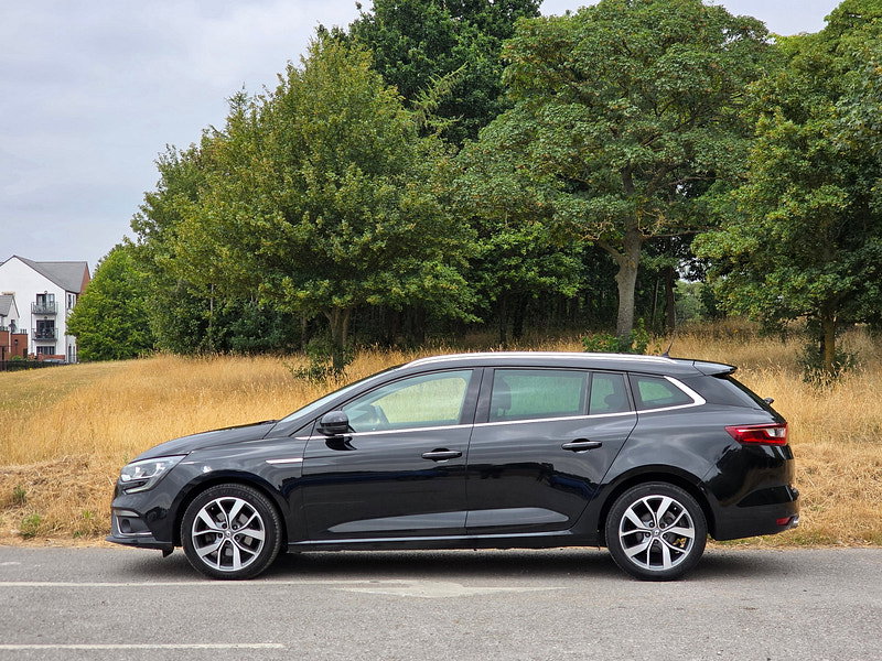 Renault Megane 1.6 dCi Dynamique Nav Sport Tourer 5dr Diesel Manual Euro 6 (s/s) (130 ps)