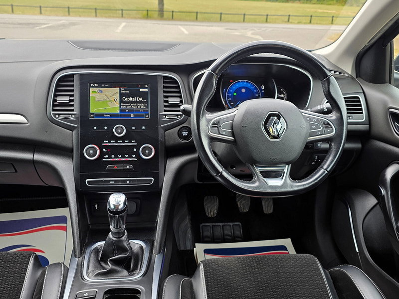 Renault Megane 1.6 dCi Dynamique Nav Sport Tourer 5dr Diesel Manual Euro 6 (s/s) (130 ps)