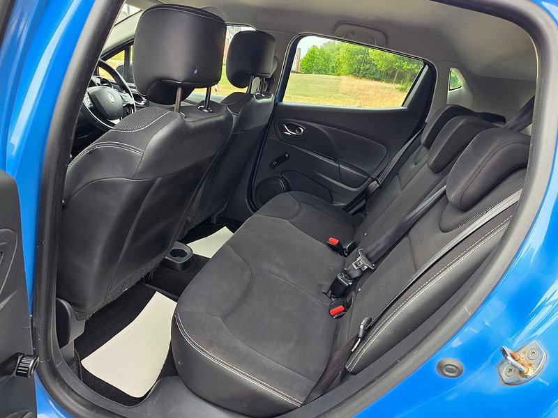 Renault Clio 1.5 dCi Dynamique MediaNav Hatchback 5dr Diesel Manual Euro 5 (s/s) (90 ps)