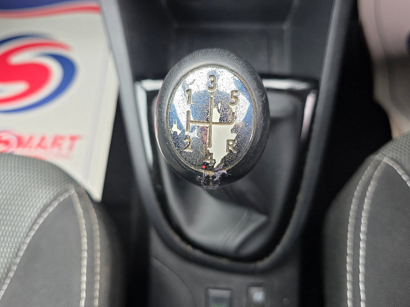 Renault Clio 1.5 dCi Dynamique MediaNav Hatchback 5dr Diesel Manual Euro 5 (s/s) (90 ps)