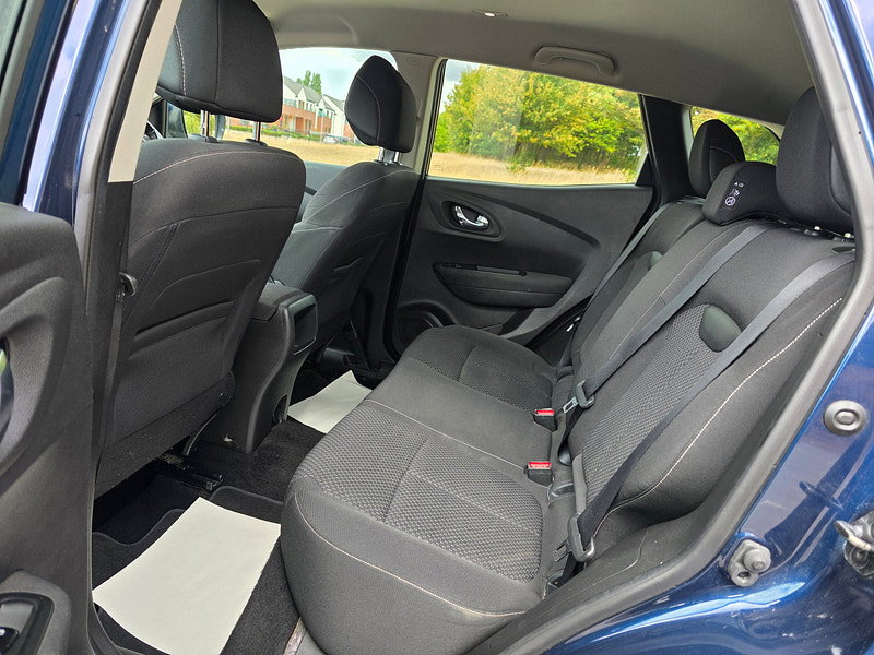 Renault Kadjar 1.5 dCi Dynamique Nav SUV 5dr Diesel Manual Euro 6 (s/s) (110 ps)