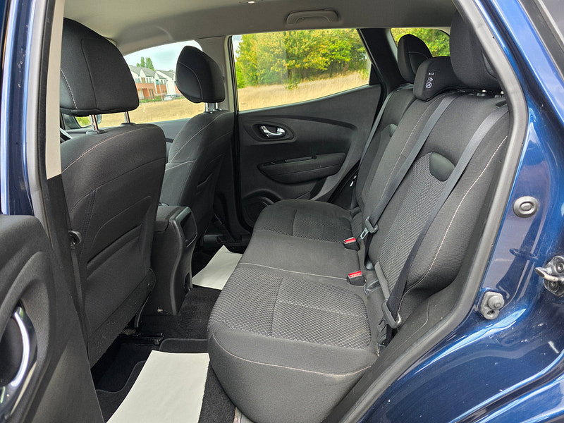 Renault Kadjar 1.5 dCi Dynamique Nav SUV 5dr Diesel Manual Euro 6 (s/s) (110 ps)