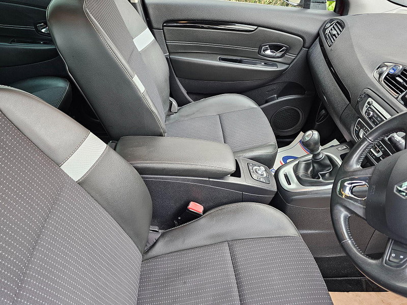 Renault Scenic 1.5 dCi Dynamique Nav Euro 6 (s/s) 5dr