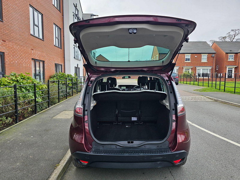 Renault Scenic 1.5 dCi Dynamique Nav Euro 6 (s/s) 5dr