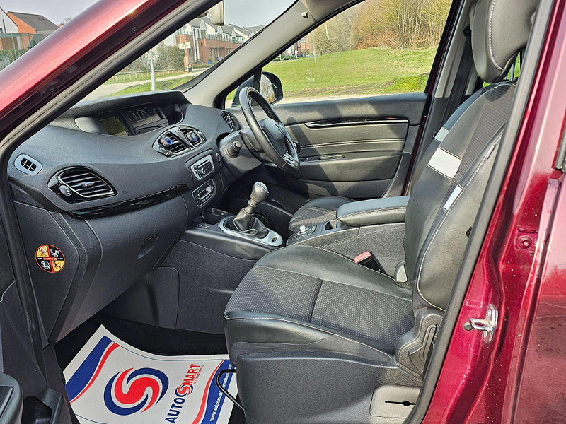 Renault Scenic 1.5 dCi Dynamique Nav Euro 6 (s/s) 5dr