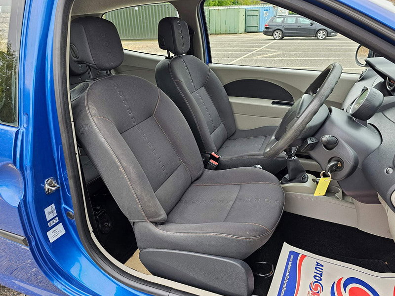 Renault Twingo 1.2 16V Dynamique Euro 4 3dr
