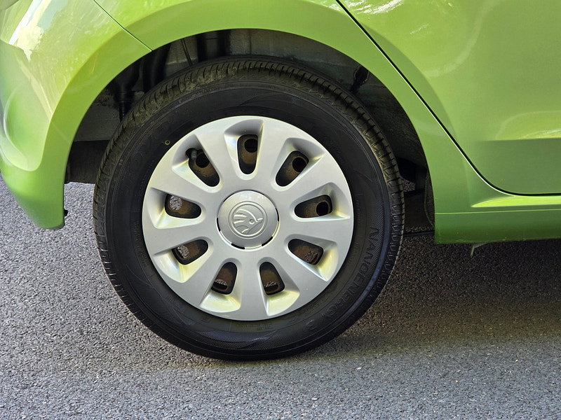 Skoda Citigo 1.0 MPI GreenTech SE Hatchback 5dr Petrol Manual Euro 5 (s/s) (60 ps)