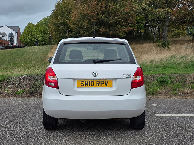 Skoda Fabia 1.6 TDI SE Hatchback 5dr Diesel Manual Euro 5 (75 ps)