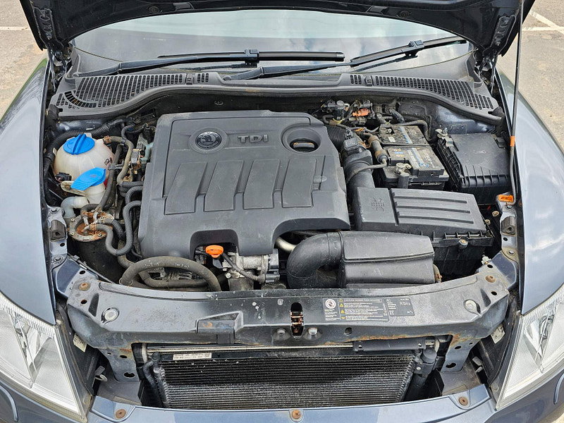 Skoda Octavia 1.6 TDI Elegance DSG Euro 5 5dr