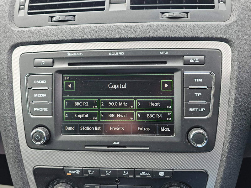 Skoda Octavia 1.6 TDI Elegance DSG Euro 5 5dr