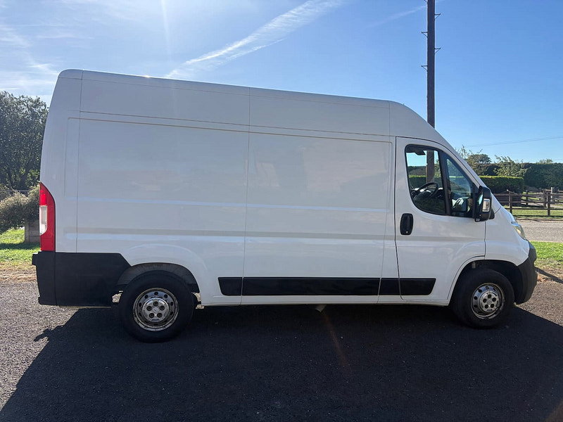 Citroen Relay 2.2 BlueHDi 35 Enterprise Panel Van 5dr Diesel Manual L2 High Roof Euro 6 (s/s) (140 ps)
