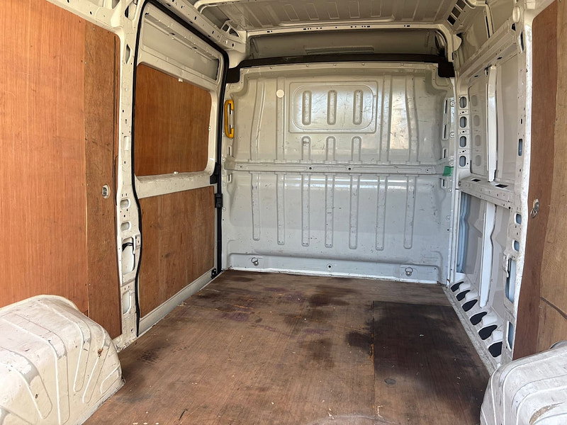 Citroen Relay 2.2 BlueHDi 35 Enterprise Panel Van 5dr Diesel Manual L2 High Roof Euro 6 (s/s) (140 ps)