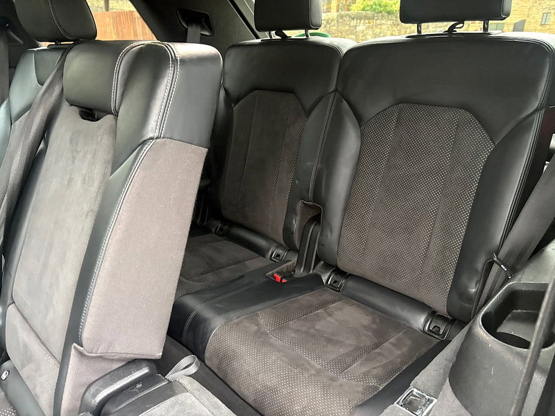 Audi Q7 3.0 TDI V6 S line SUV 5dr Diesel Tiptronic quattro Euro 6 (s/s) (272 ps)