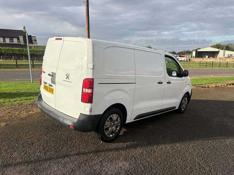 Peugeot Expert 2.0 BlueHDi 1400 Professional Standard Panel Van 6dr Diesel Manual MWB Euro 6 (s/s) (120 ps)