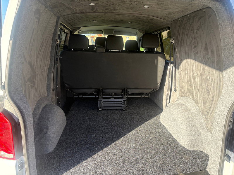 Volkswagen Transporter 2.0 TDI T30 Startline Kombi Double Cab 5dr Diesel Manual FWD SWB Euro 6 (s/s) (110 ps)