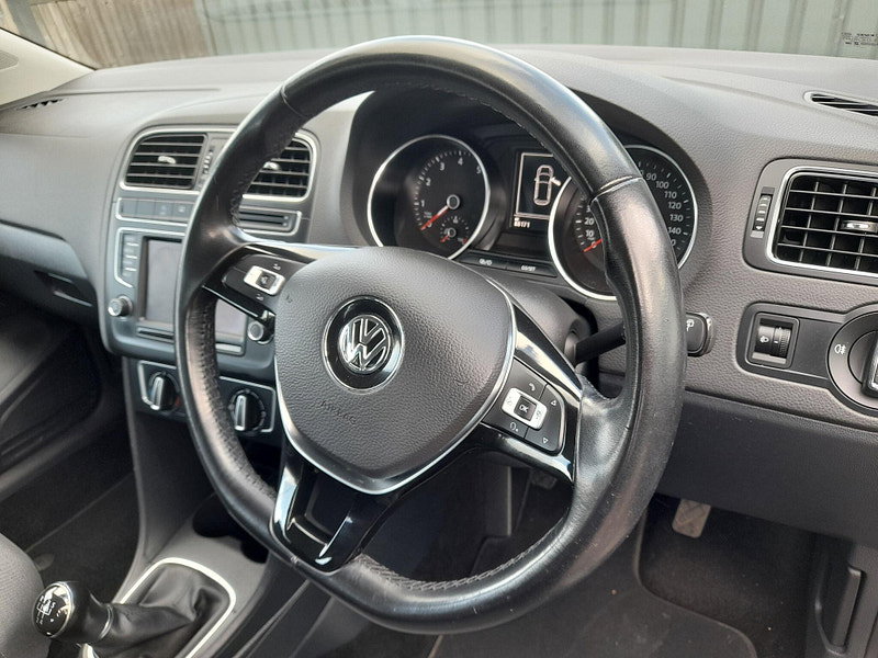 Volkswagen Polo 1.2 TSI BlueMotion Tech SE Euro 6 (s/s) 5dr 5dr Manual 2026