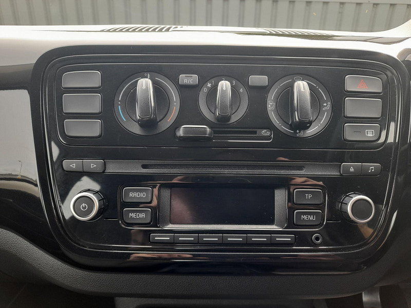 Volkswagen up! 1.0 Move up! Euro 5 5dr 5dr Manual 2026