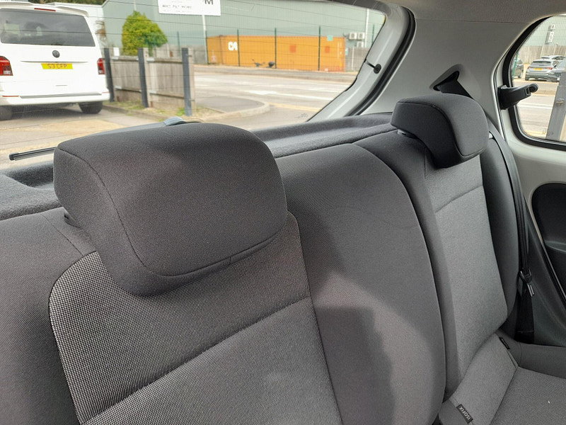 Volkswagen up! 1.0 Move up! Euro 5 5dr 5dr Manual 2026