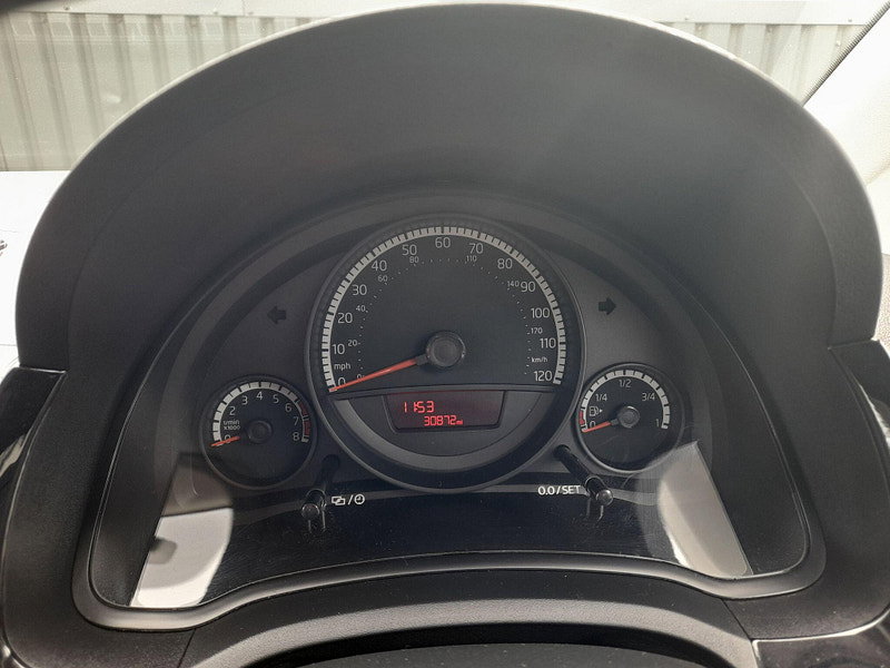 Volkswagen up! 1.0 Move up! Euro 5 5dr 5dr Manual 2026