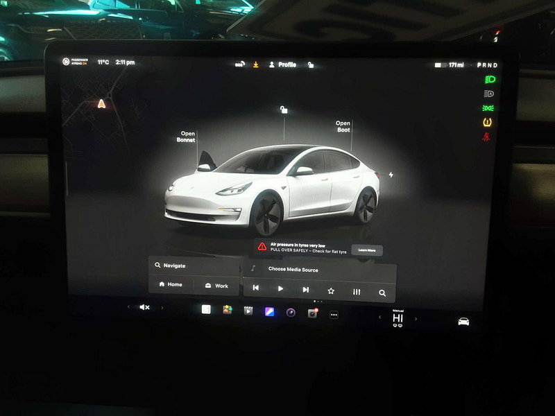 Tesla Model 3 Model 3 Long Range AWD 4WD 4dr 4dr Automatic 2026