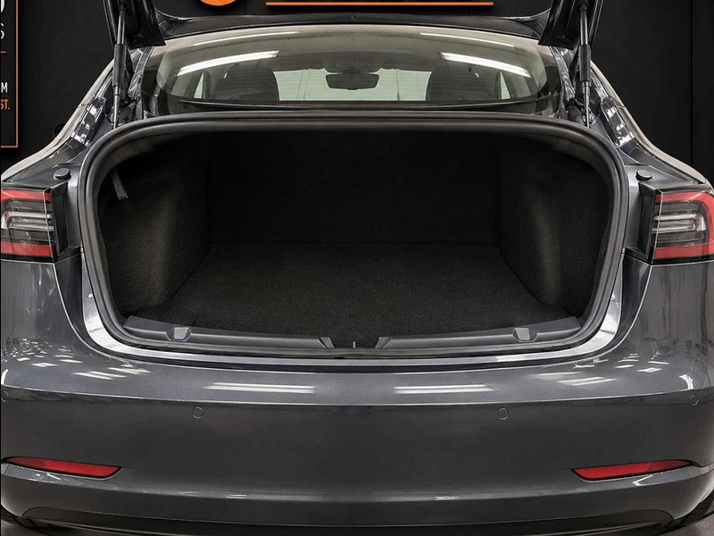 Tesla Model 3 Model 3 Long Range AWD 4WD 4dr 4dr Automatic 2026
