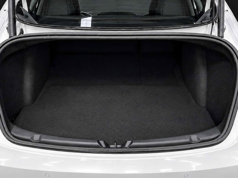 Tesla Model 3 Model 3 Long Range AWD 4WD 4dr 4dr Automatic 2026
