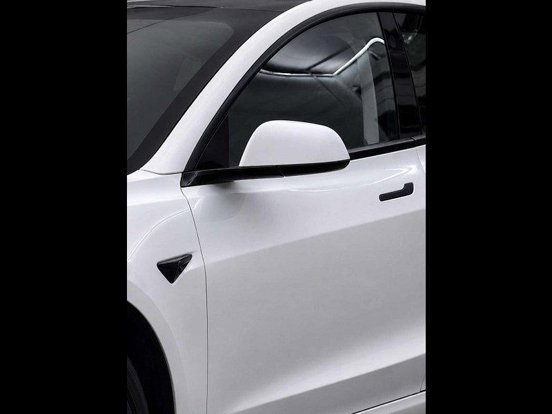 Tesla Model 3 Model 3 Long Range RWD 4dr 4dr Automatic 2026