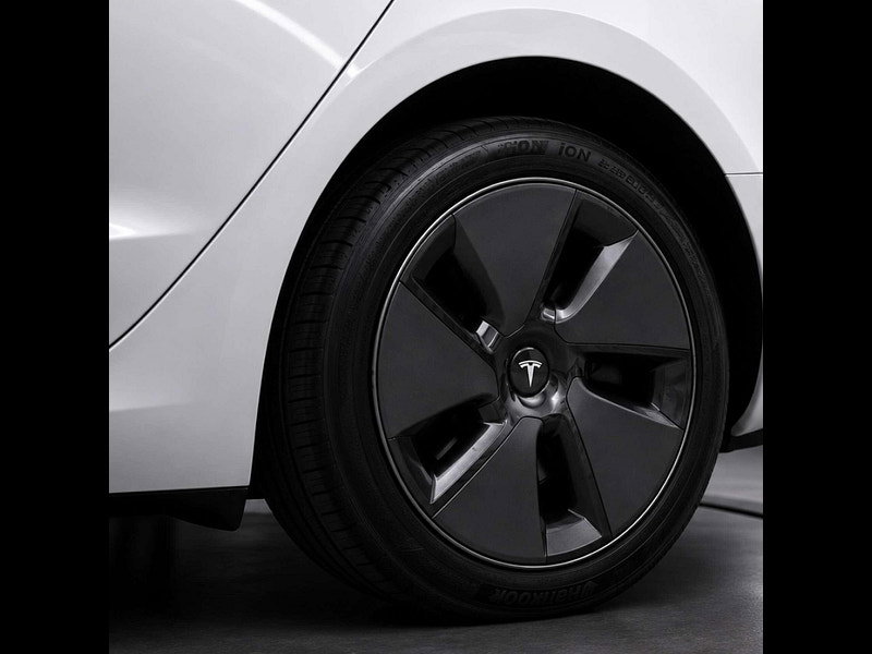 Tesla Model 3 Model 3 Long Range RWD 4dr 4dr Automatic 2026