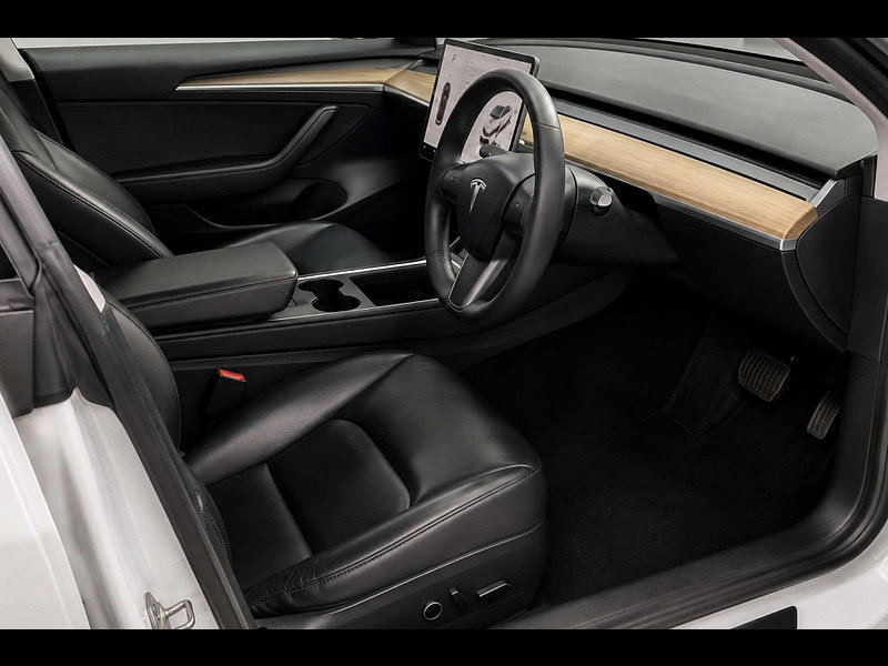 Tesla Model 3 Model 3 Standard Range + 4dr 4dr Automatic 2026