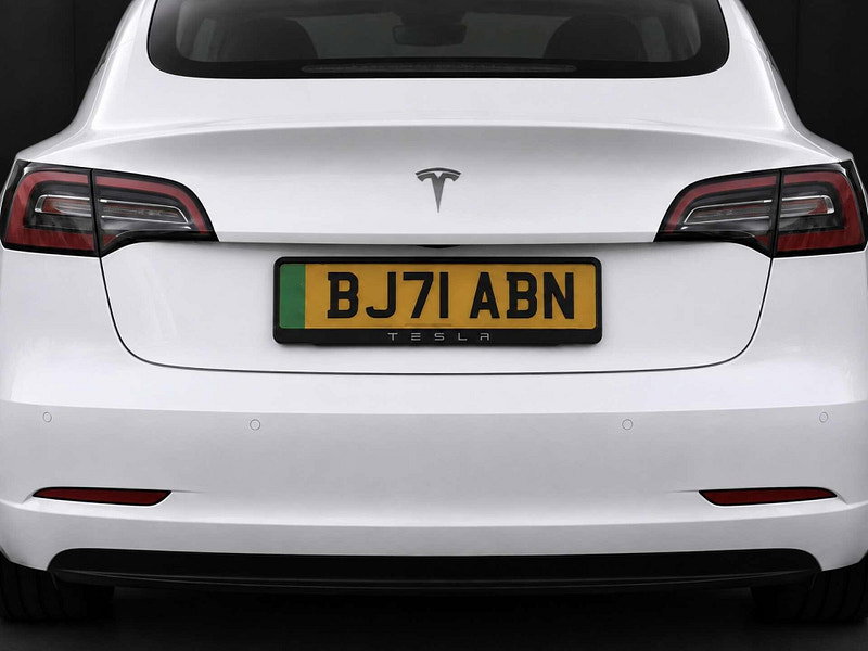 Tesla Model 3 Model 3 Standard Range + 4dr 4dr Automatic 2026