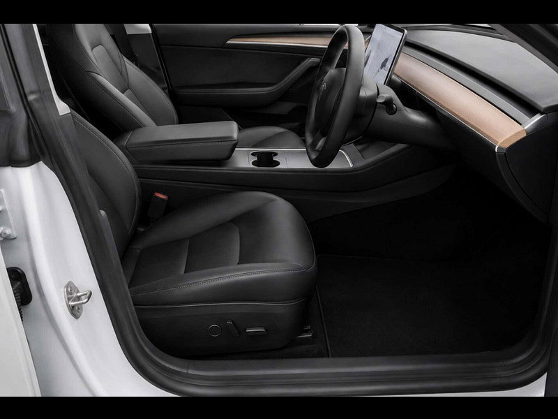 Tesla Model 3 Model 3 Standard Range + 4dr 4dr Automatic 2026