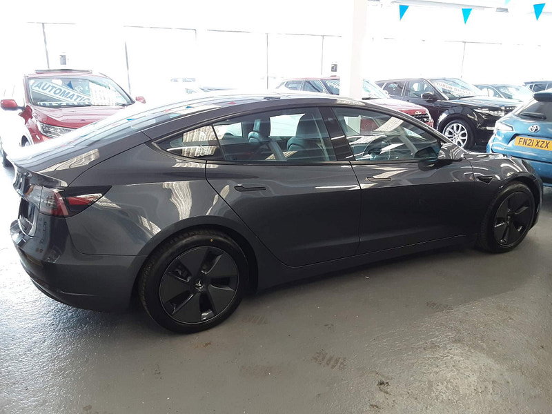 Tesla Model 3 (Dual Motor) Long Range Auto 4WDE 4dr 4dr Automatic 2026
