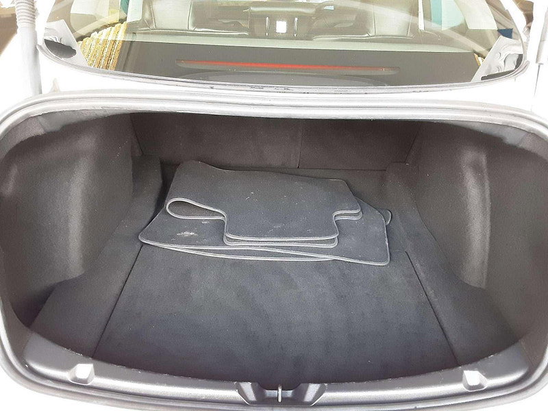 Tesla Model 3 Standard Range Plus Auto RWD 4dr 4dr Automatic 2026