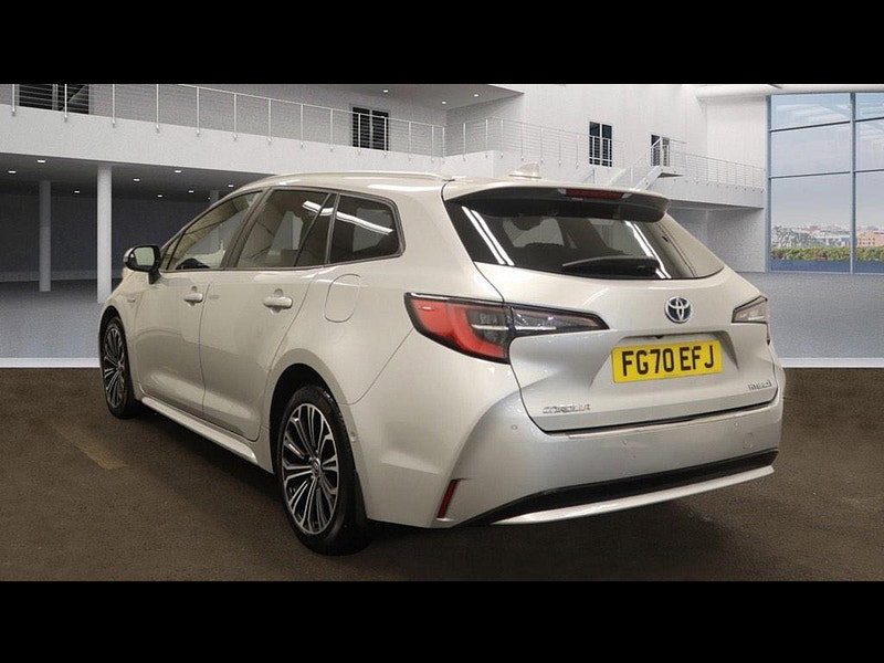 Toyota Corolla 1.8 VVT-h Design Touring Sports CVT Euro 6 (s/s) 5dr 5dr Automatic 2026