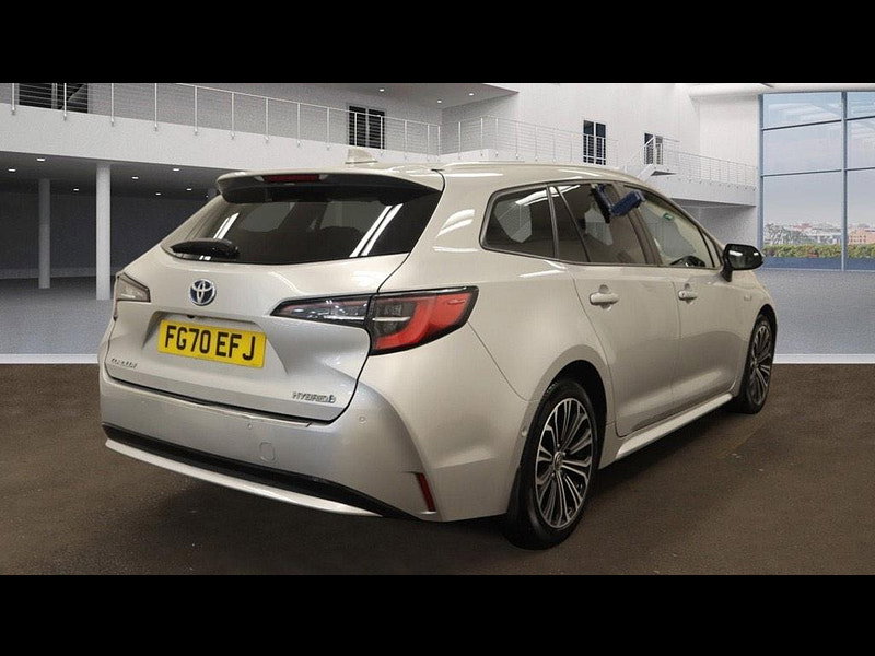 Toyota Corolla 1.8 VVT-h Design Touring Sports CVT Euro 6 (s/s) 5dr 5dr Automatic 2026