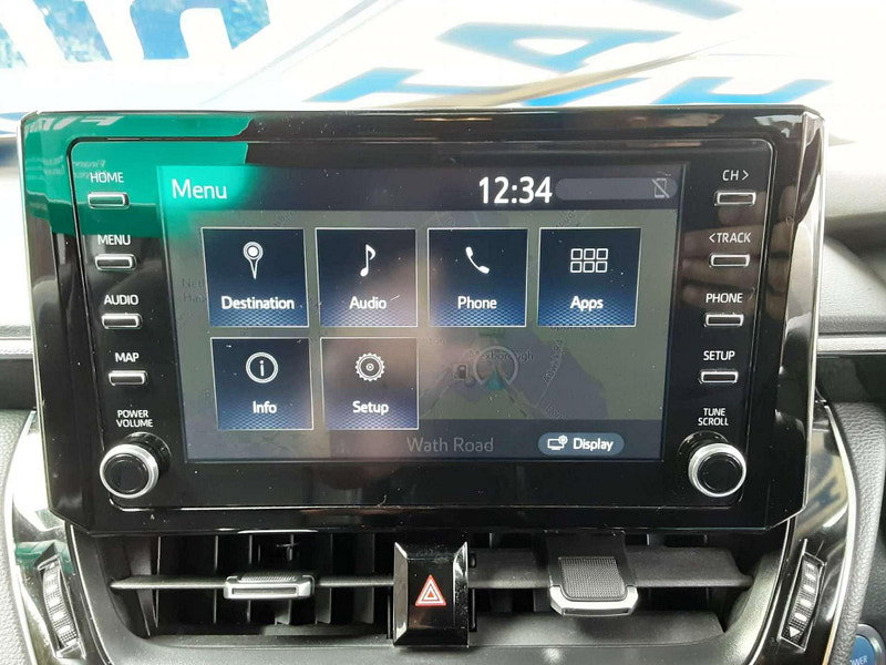Toyota Corolla 1.8 VVT-h Design Touring Sports CVT Euro 6 (s/s) 5dr 5dr Automatic 2026