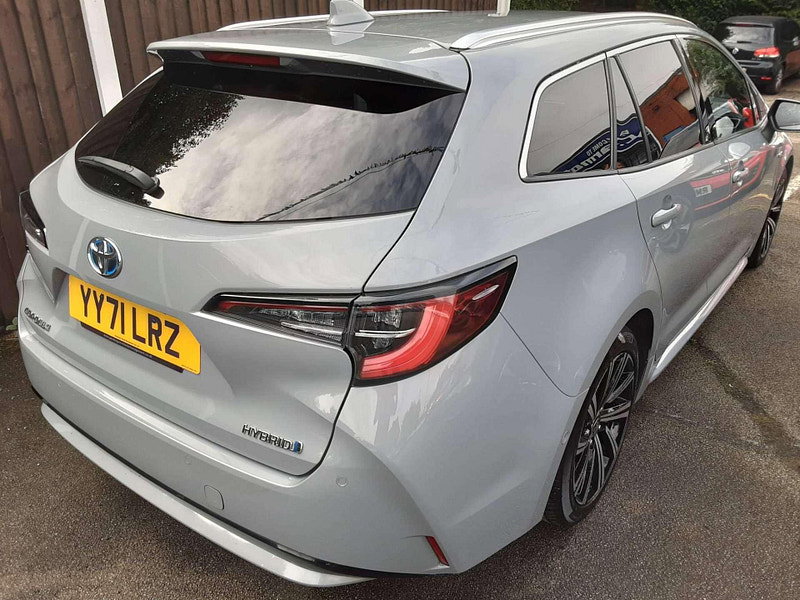 Toyota Corolla 1.8 VVT-h Design Touring Sports CVT Euro 6 (s/s) 5dr 5dr Automatic 2026