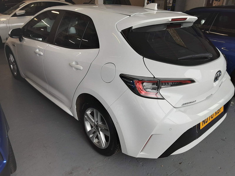 Toyota Corolla 1.8 VVT-h Icon Tech CVT Euro 6 (s/s) 5dr 5dr Automatic 2026