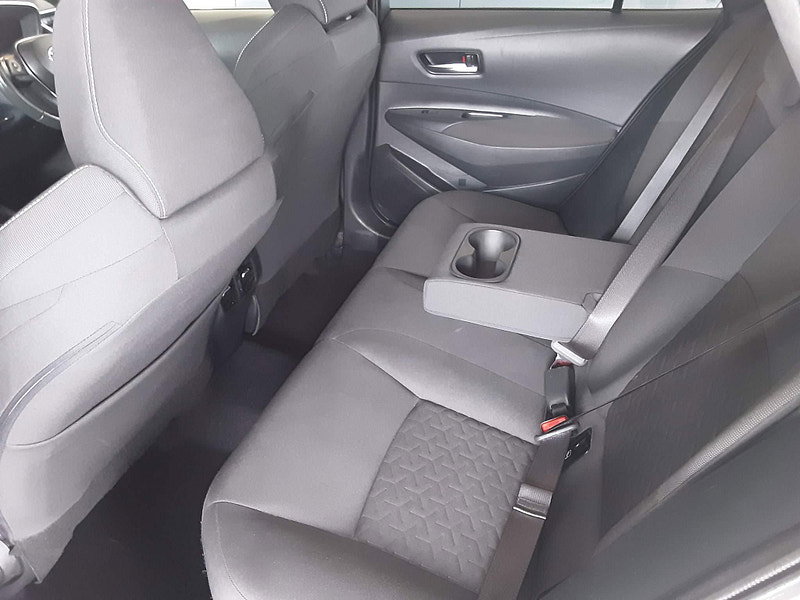Toyota Corolla 2.0 VVT-h Design Touring Sports CVT Euro 6 (s/s) 5dr 5dr Automatic 2026