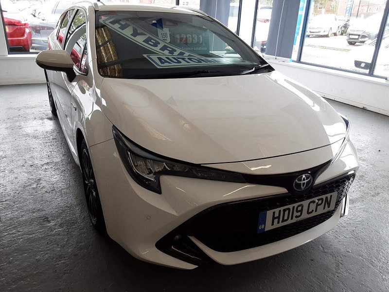 Toyota Corolla 2.0 VVT-h Design Touring Sports CVT Euro 6 (s/s) 5dr 5dr Automatic 2026