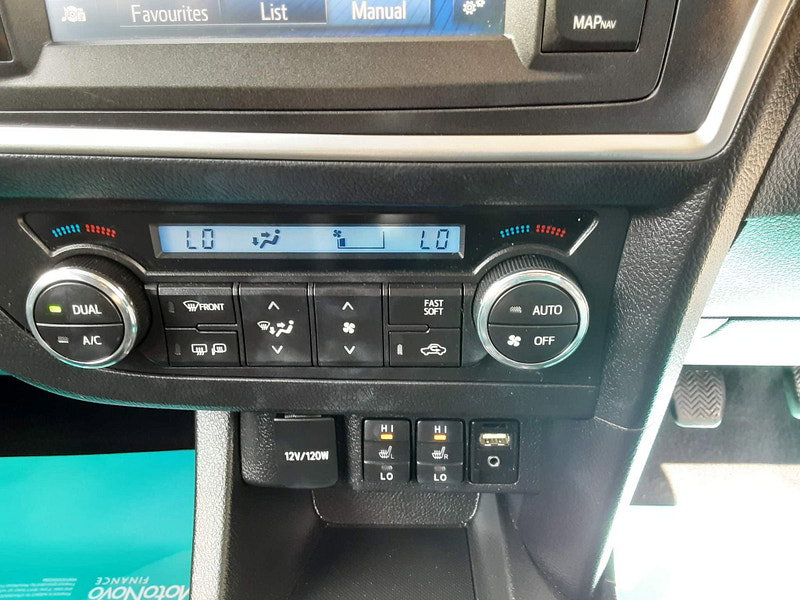 Toyota Auris 1.4 D-4D Excel Euro 5 (s/s) 5dr 5dr Manual 2026