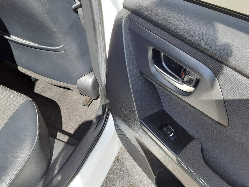 Toyota Auris 1.4 D-4D Excel Euro 5 (s/s) 5dr 5dr Manual 2026