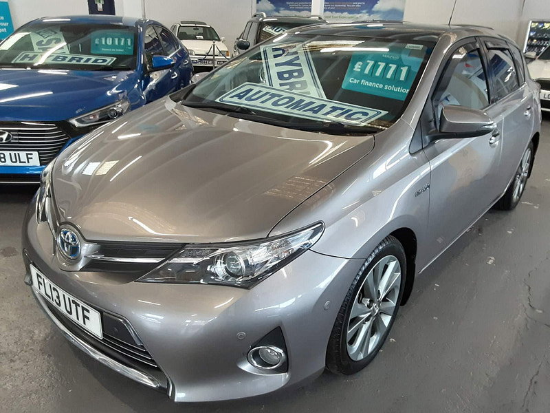 Toyota Auris 1.8 VVT-h Excel CVT Euro 5 (s/s) 5dr 5dr Automatic 2026