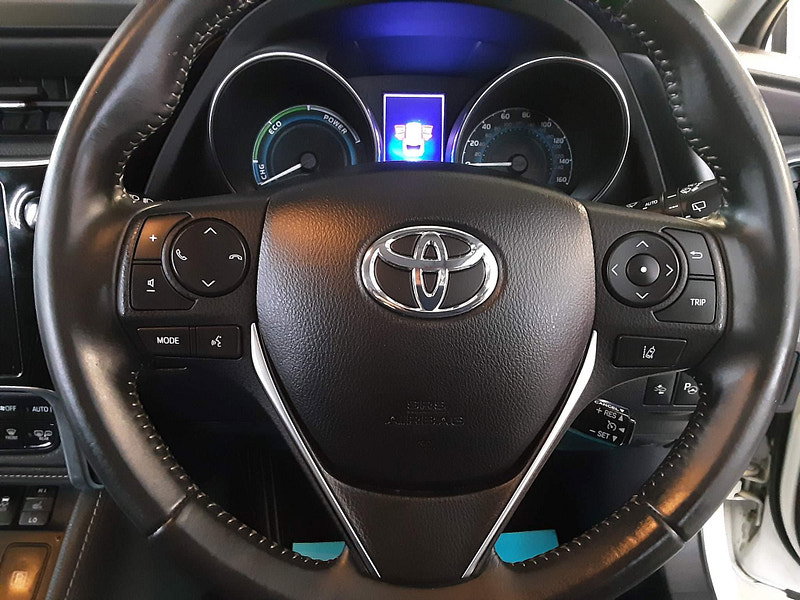 Toyota Auris 1.8 VVT-h Excel Touring Sports CVT Euro 6 (s/s) 5dr 5dr Automatic 2026